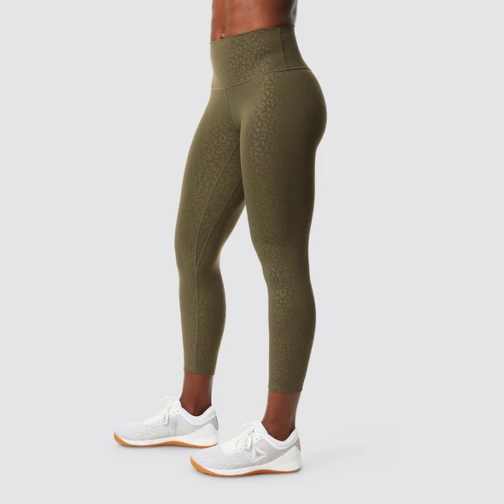 Born Primitive Fierce Leggings